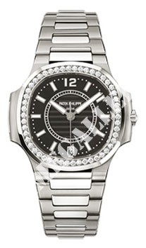Patek Philippe Nautilus 7008/1A 7008/1A-010 Patek Philippe Nautilus 7008/1A 7008/1A-010
